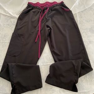 Scrubs pants